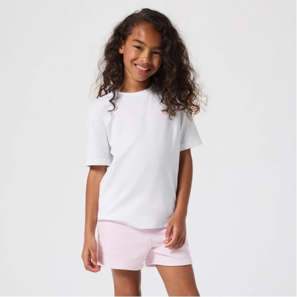 NWT‎ Fabletics 24-7 Kids Oversized Tee Classic White/Luxe 360 XS H91